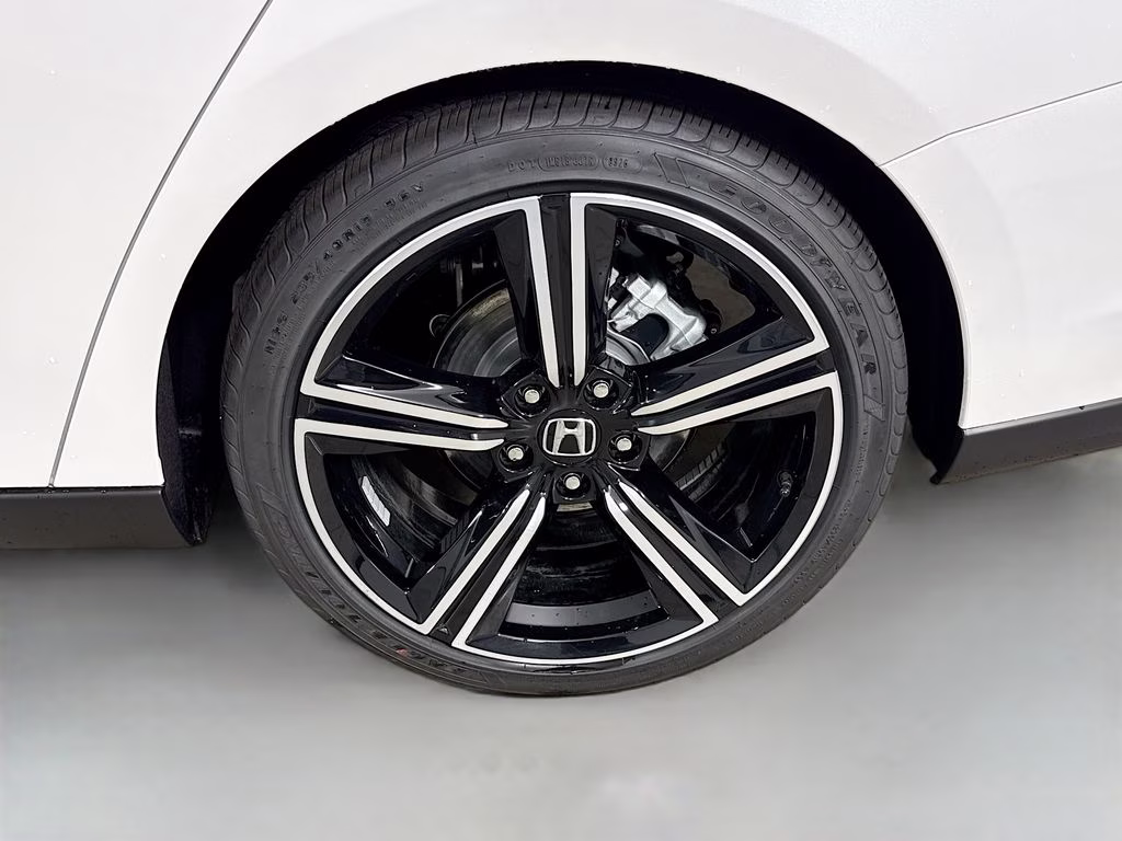 2026 Platinum White Pearl Honda Accord Hybrid Sport FWD Sedan