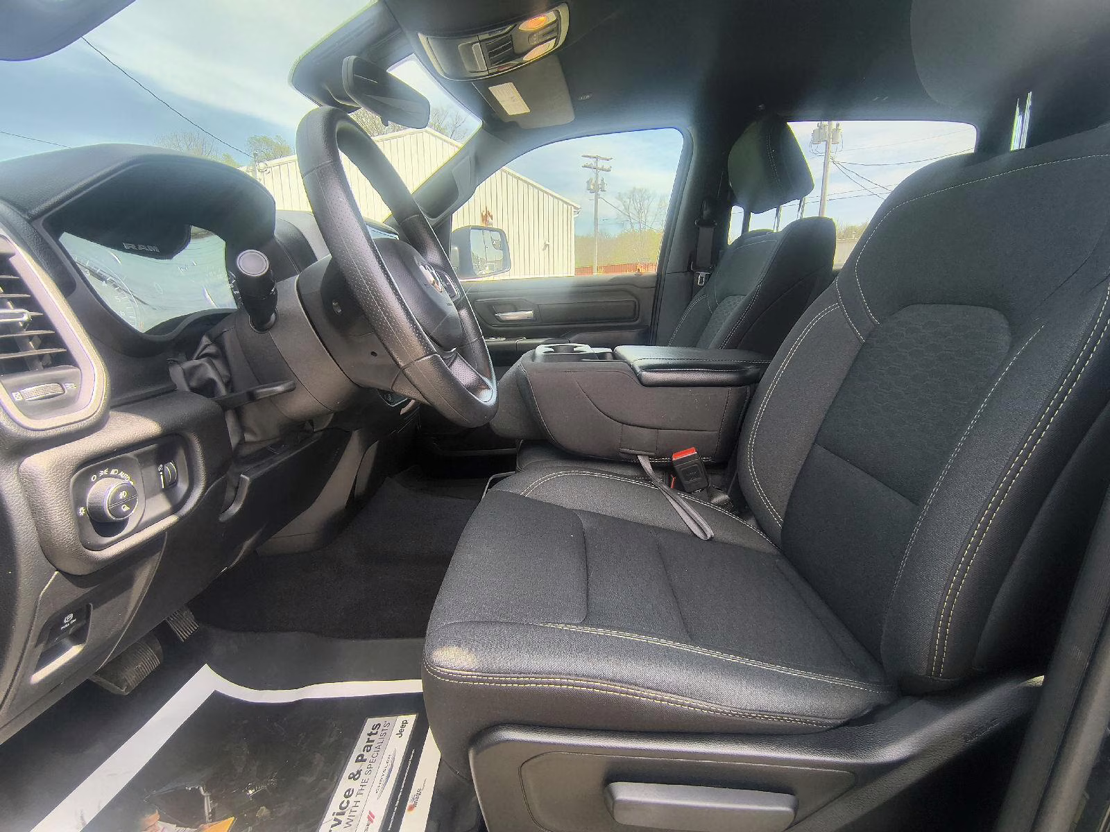 2025 Diamond Black Crystal Pearlcoat Ram 1500 Tradesman 4X4 Truck