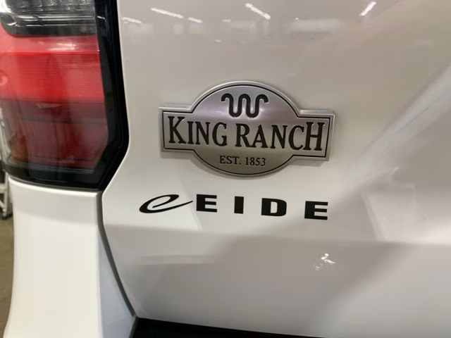 2020 White Metallic Ford Expedition Max King Ranch 4X4 SUV