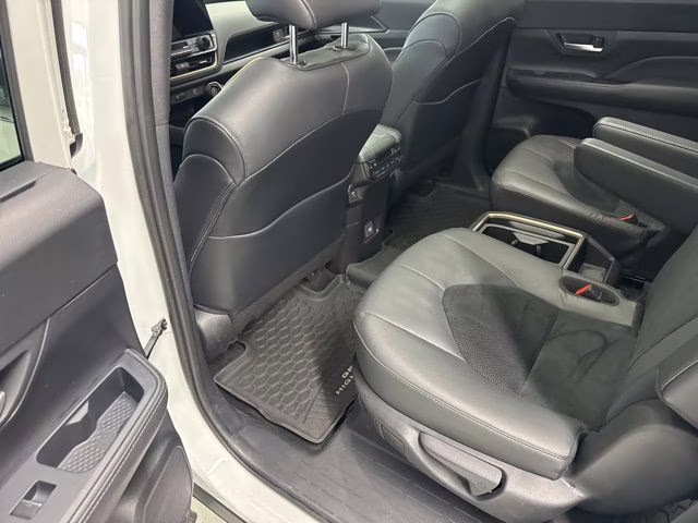 2025 Wind Chill Pearl Toyota Grand Highlander Hybrid MAX Platinum AWD SUV