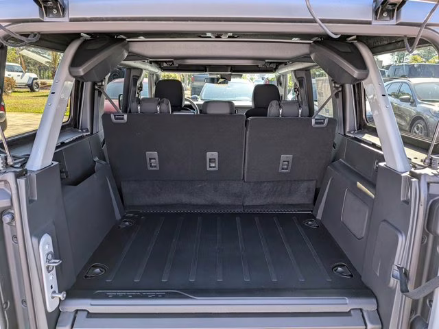 2026 Avalanche Ford Bronco Big Bend 4X4 Convertible