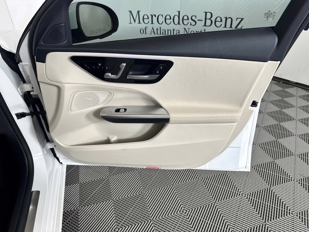 2025 Polar White Mercedes-Benz C-Class C 300 RWD Sedan