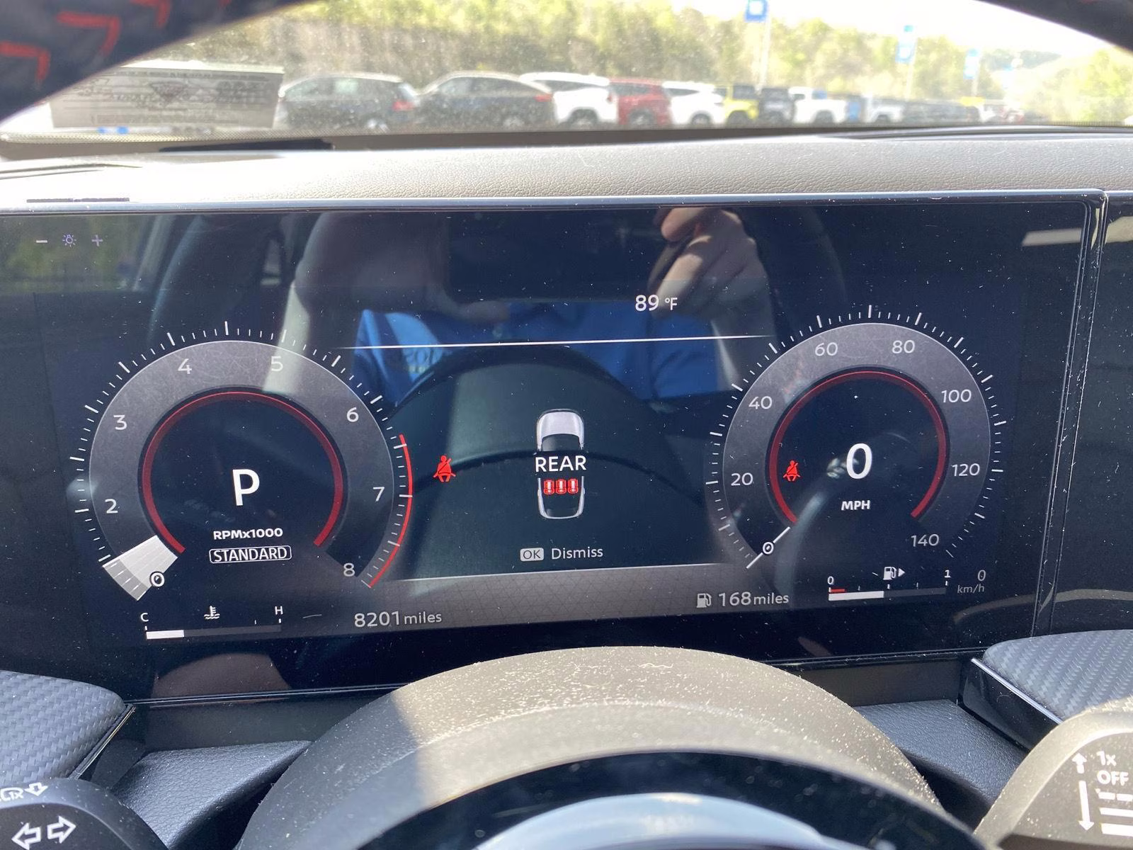 2025 Gun Metallic/Super Black Nissan Kicks SR FWD SUV