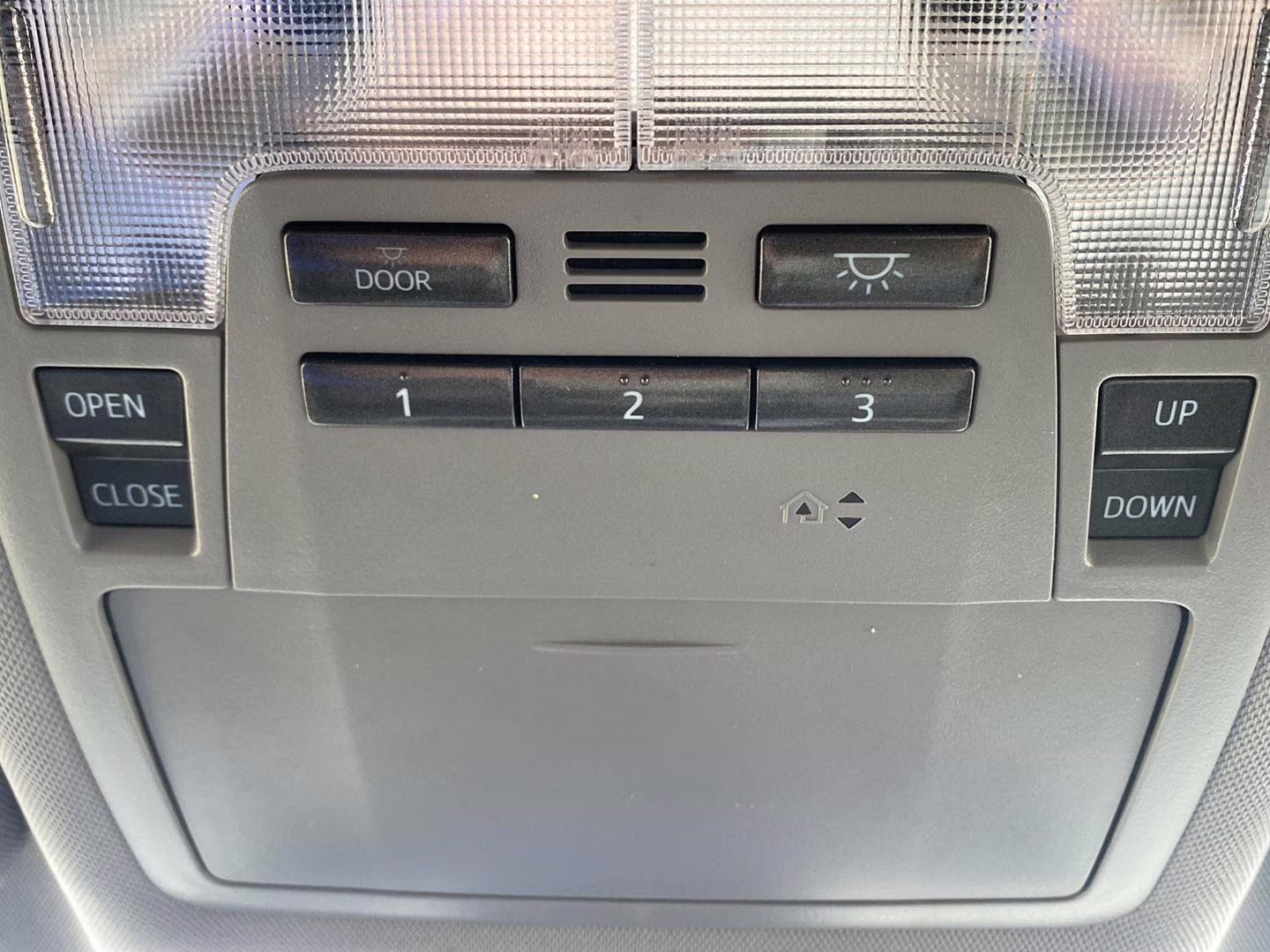 2017 Predawn Gray Mica Toyota Highlander Limited AWD SUV