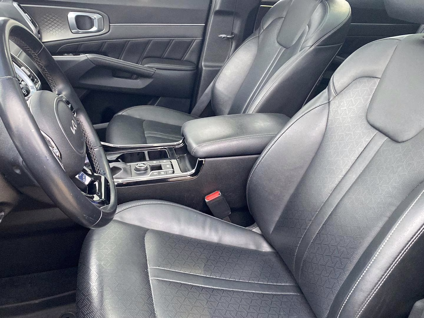 2022 Ebony Black Kia Sorento SX FWD SUV