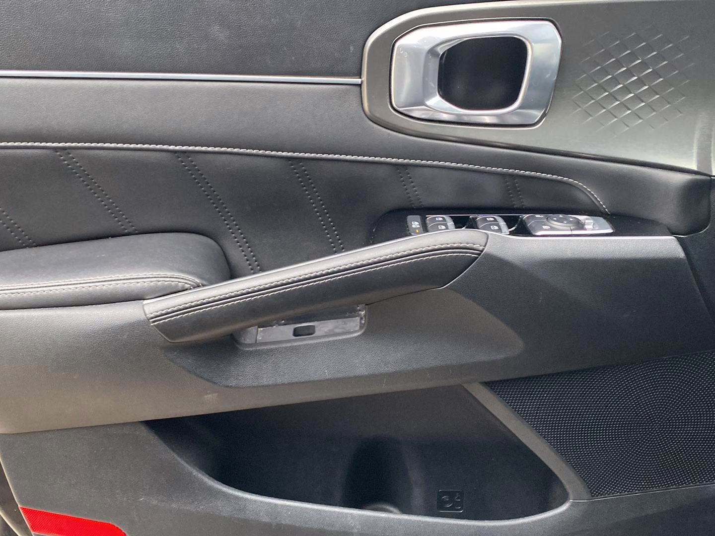 2022 Ebony Black Kia Sorento SX FWD SUV