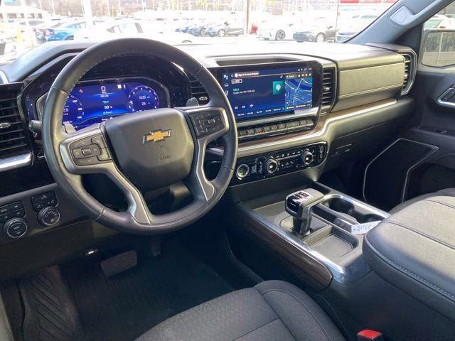 2023 Summit White Chevrolet Silverado 1500 LT 4X4 Truck