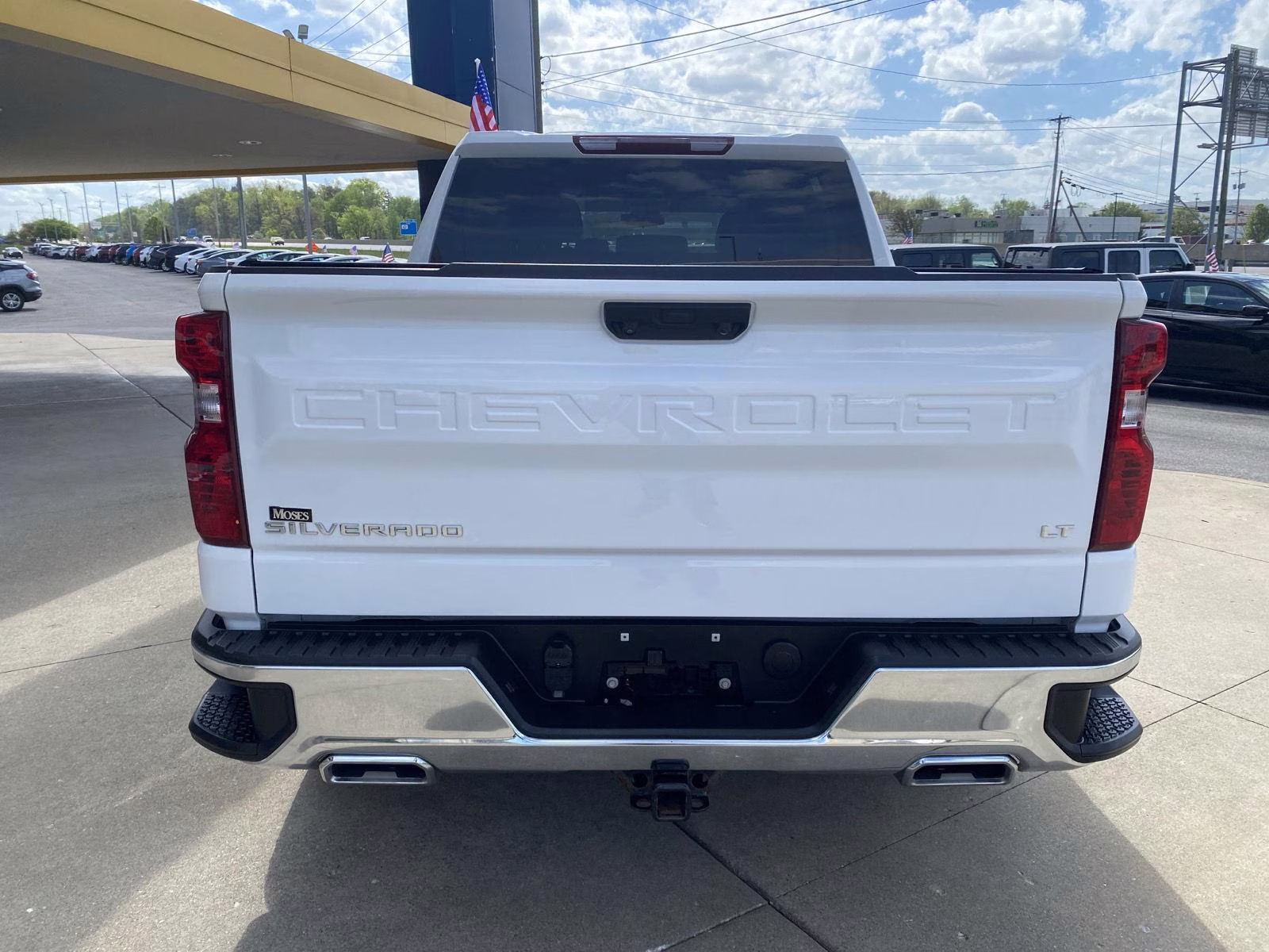 2023 Summit White Chevrolet Silverado 1500 LT 4X4 Truck