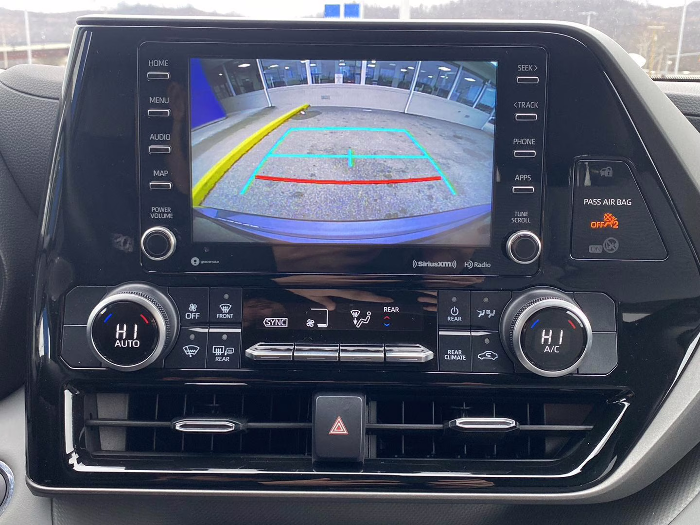 2022 Magnetic Gray Metallic Toyota Highlander LE FWD SUV