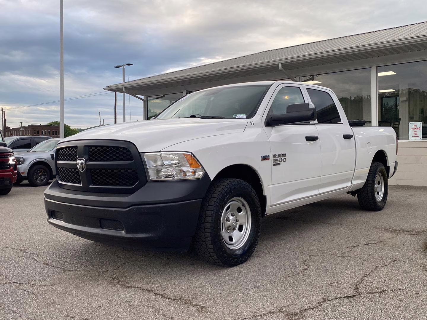 2023 Bright White Clearcoat Ram 1500 Classic Tradesman 4X4 Truck