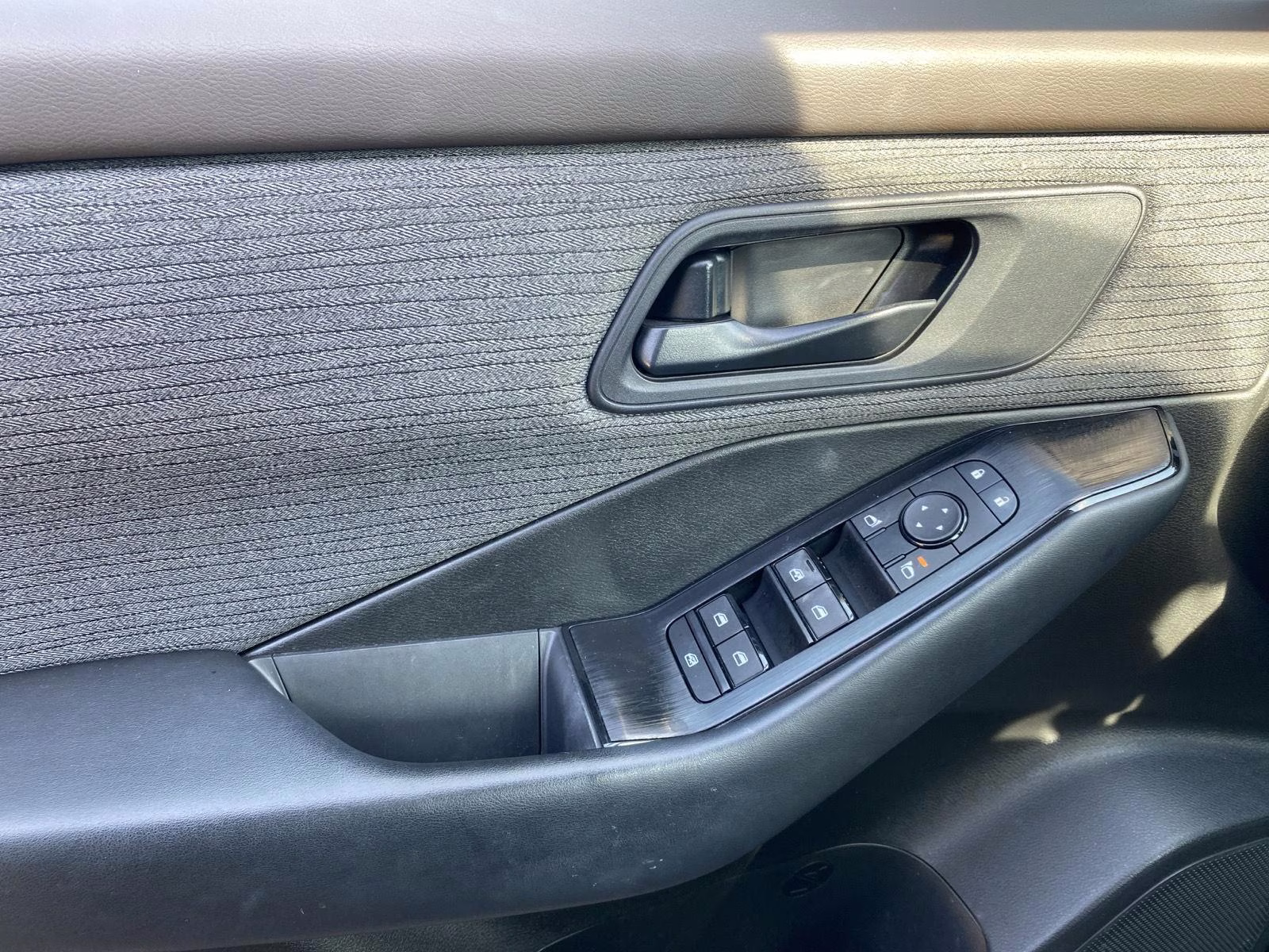 2023 Super Black Nissan Rogue S FWD SUV