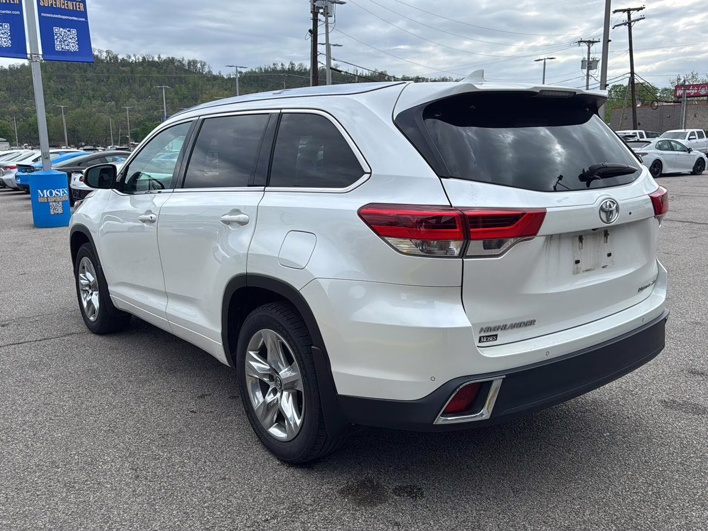 2019 Blizzard Pearl Toyota Highlander Limited AWD SUV