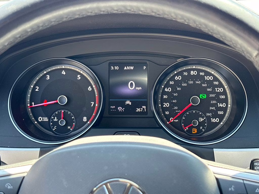 2021 Pure White Volkswagen Atlas Cross Sport 3.6L V6 SE w/Technology R-Line FWD SUV