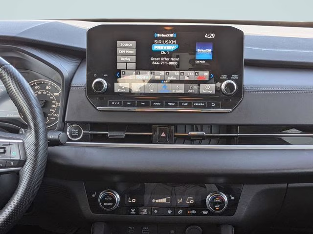 2024 White Diamond Mitsubishi Outlander SE AWD SUV