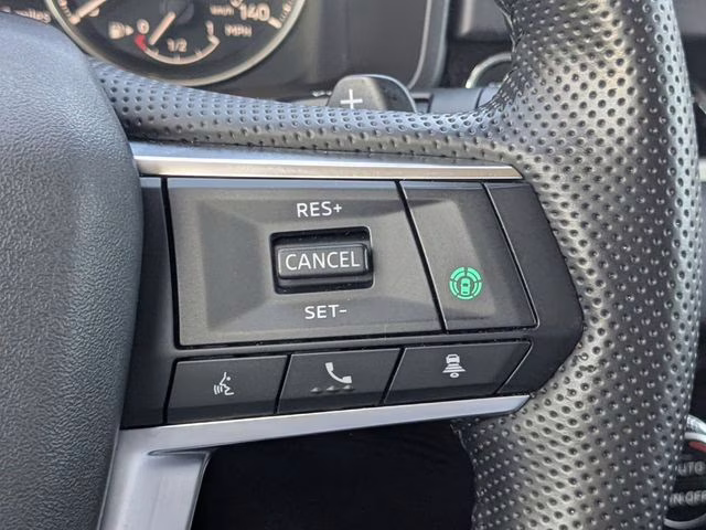 2024 White Diamond Mitsubishi Outlander SE AWD SUV