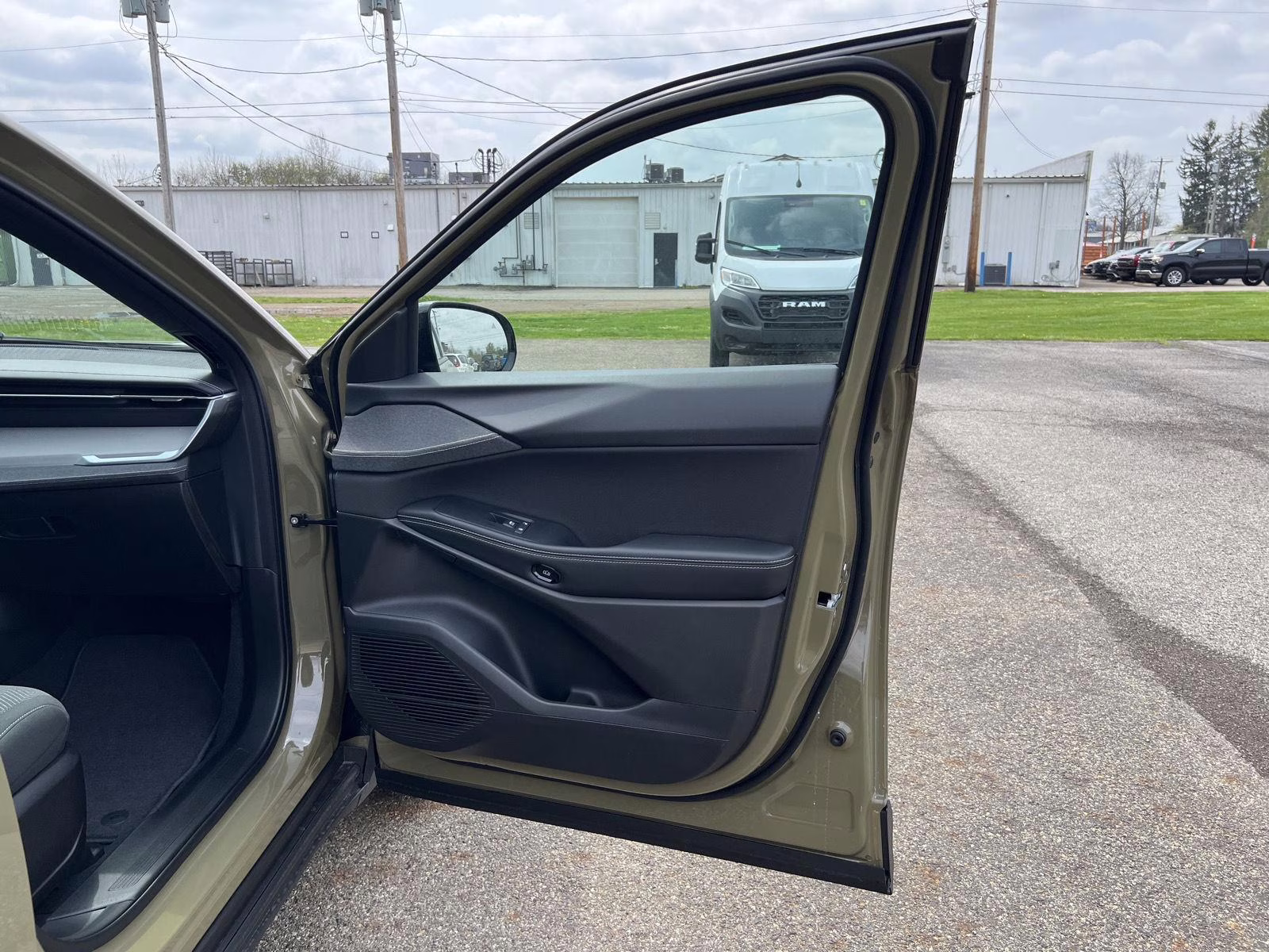 2026 '41 Jeep Cherokee Laredo 4X4 SUV