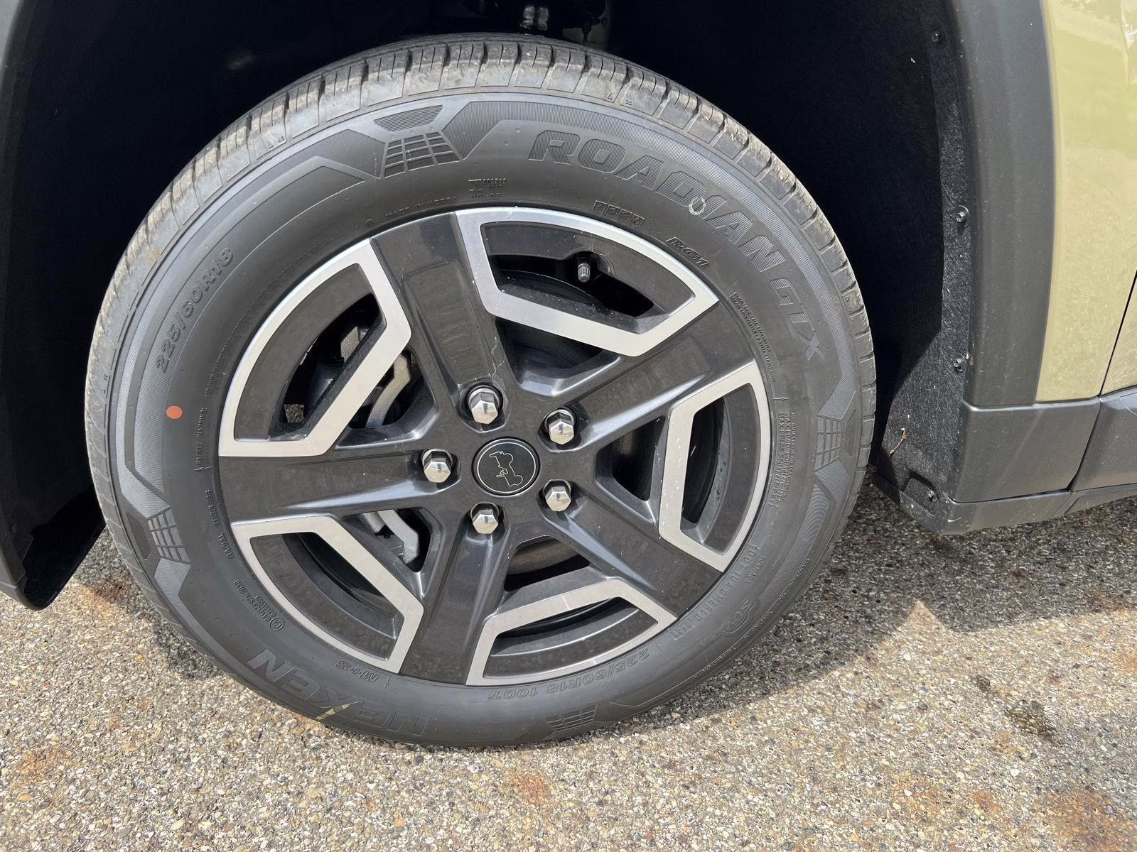 2026 '41 Jeep Cherokee Laredo 4X4 SUV