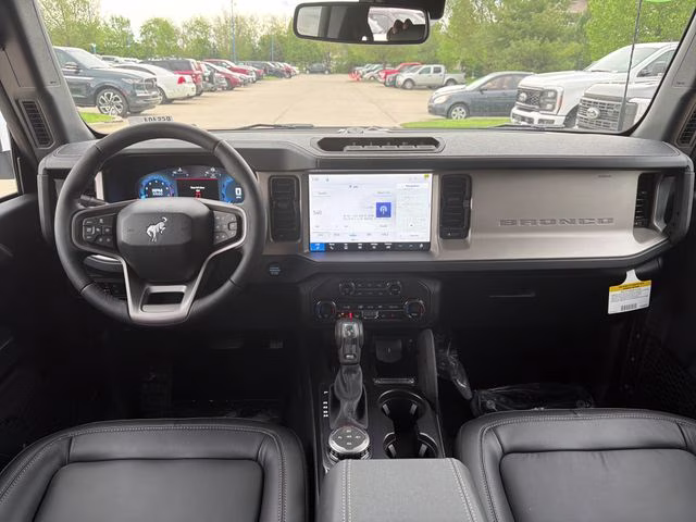 2026 Oxford White Ford Bronco Outer Banks 4X4 SUV