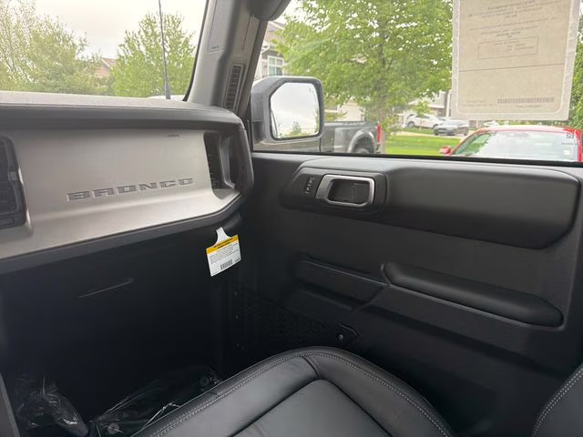 2026 Oxford White Ford Bronco Outer Banks 4X4 SUV
