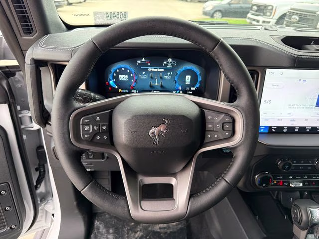 2026 Oxford White Ford Bronco Outer Banks 4X4 SUV
