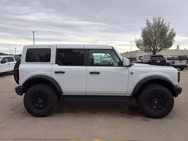 2026 Oxford White Ford Bronco Outer Banks 4X4 SUV