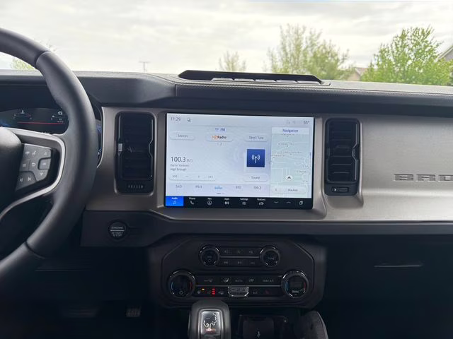 2026 Avalanche Gray Ford Bronco Outer Banks 4X4 SUV