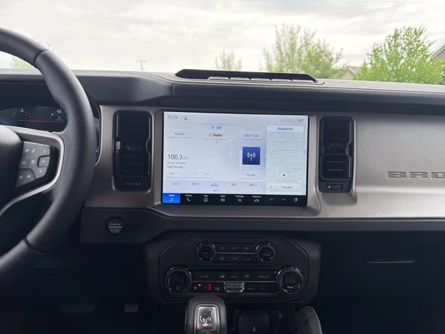 2026 Avalanche Gray Ford Bronco Outer Banks 4X4 SUV