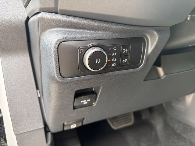 2026 Avalanche Gray Ford Bronco Outer Banks 4X4 SUV