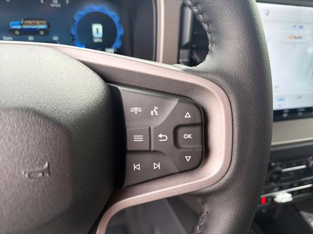 2026 Avalanche Gray Ford Bronco Outer Banks 4X4 SUV