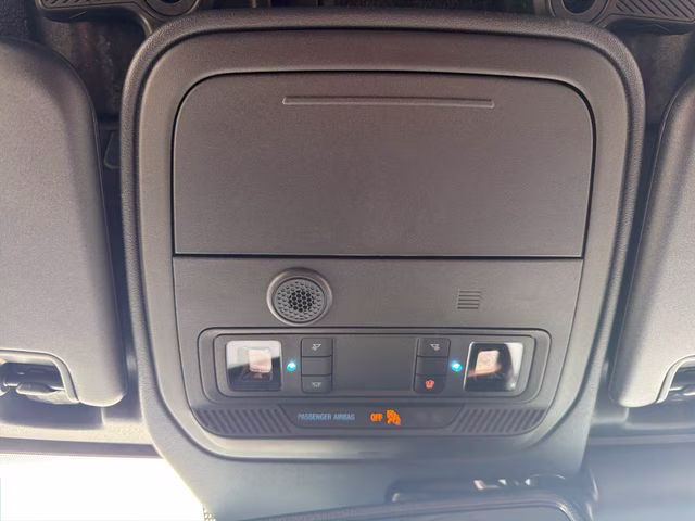 2026 Avalanche Gray Ford Bronco Outer Banks 4X4 SUV