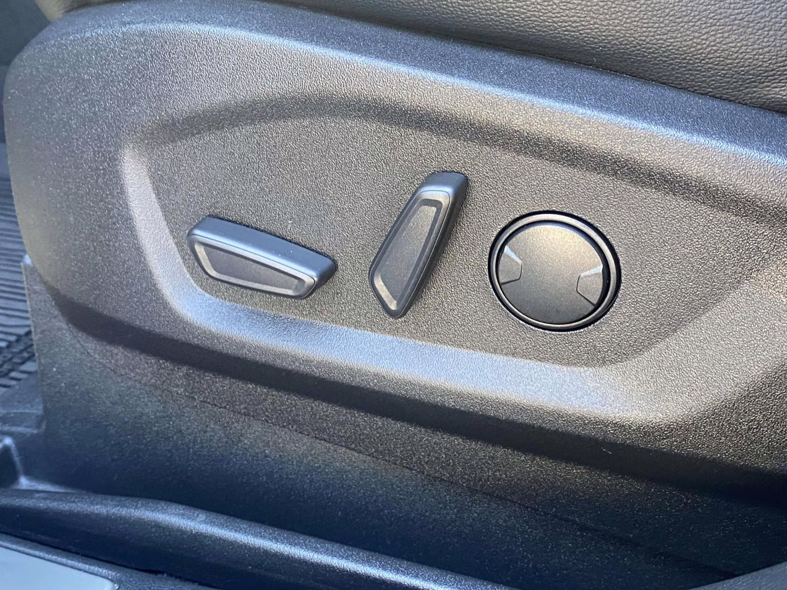 2024 Carbonized Gray Metallic Ford Edge Titanium AWD SUV