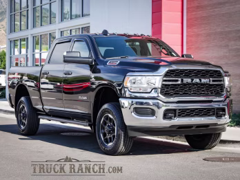2022 Diamond Black Crystal Pearlcoat Ram 3500 Tradesman 4X4 Truck