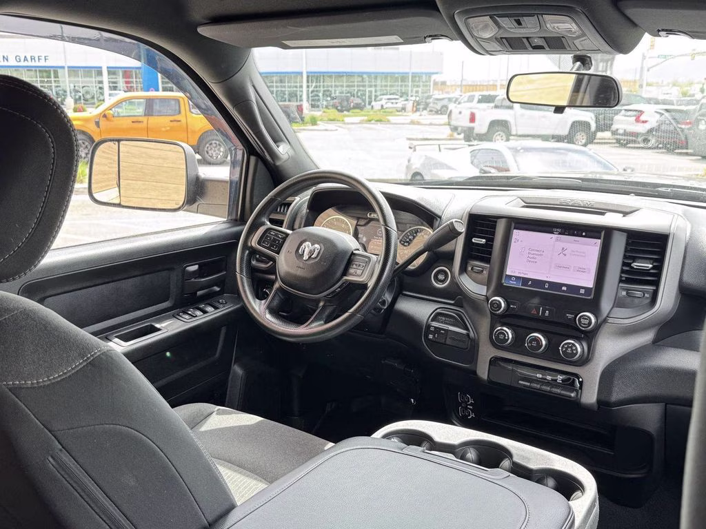 2022 Diamond Black Crystal Pearlcoat Ram 3500 Tradesman 4X4 Truck