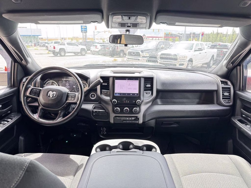 2022 Diamond Black Crystal Pearlcoat Ram 3500 Tradesman 4X4 Truck
