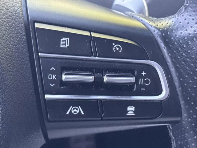 2022 Snow White Pearl Kia Stinger GT2 AWD Sedan