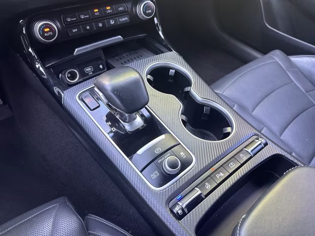 2022 Snow White Pearl Kia Stinger GT2 AWD Sedan