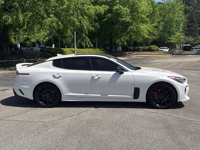 2022 Snow White Pearl Kia Stinger GT2 AWD Sedan