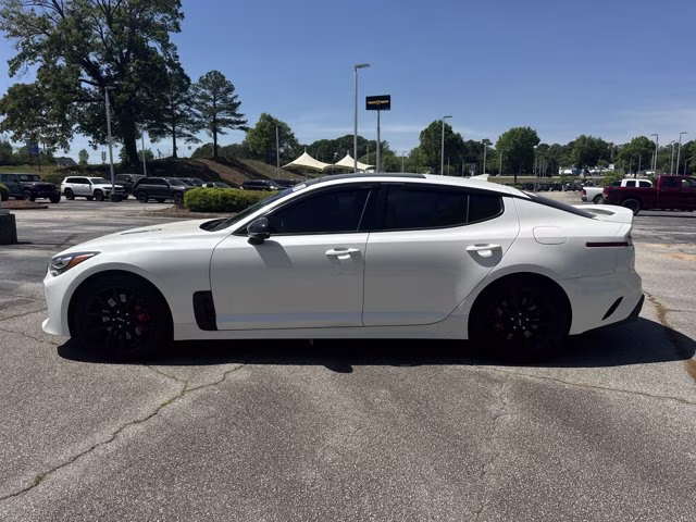 2022 Snow White Pearl Kia Stinger GT2 AWD Sedan