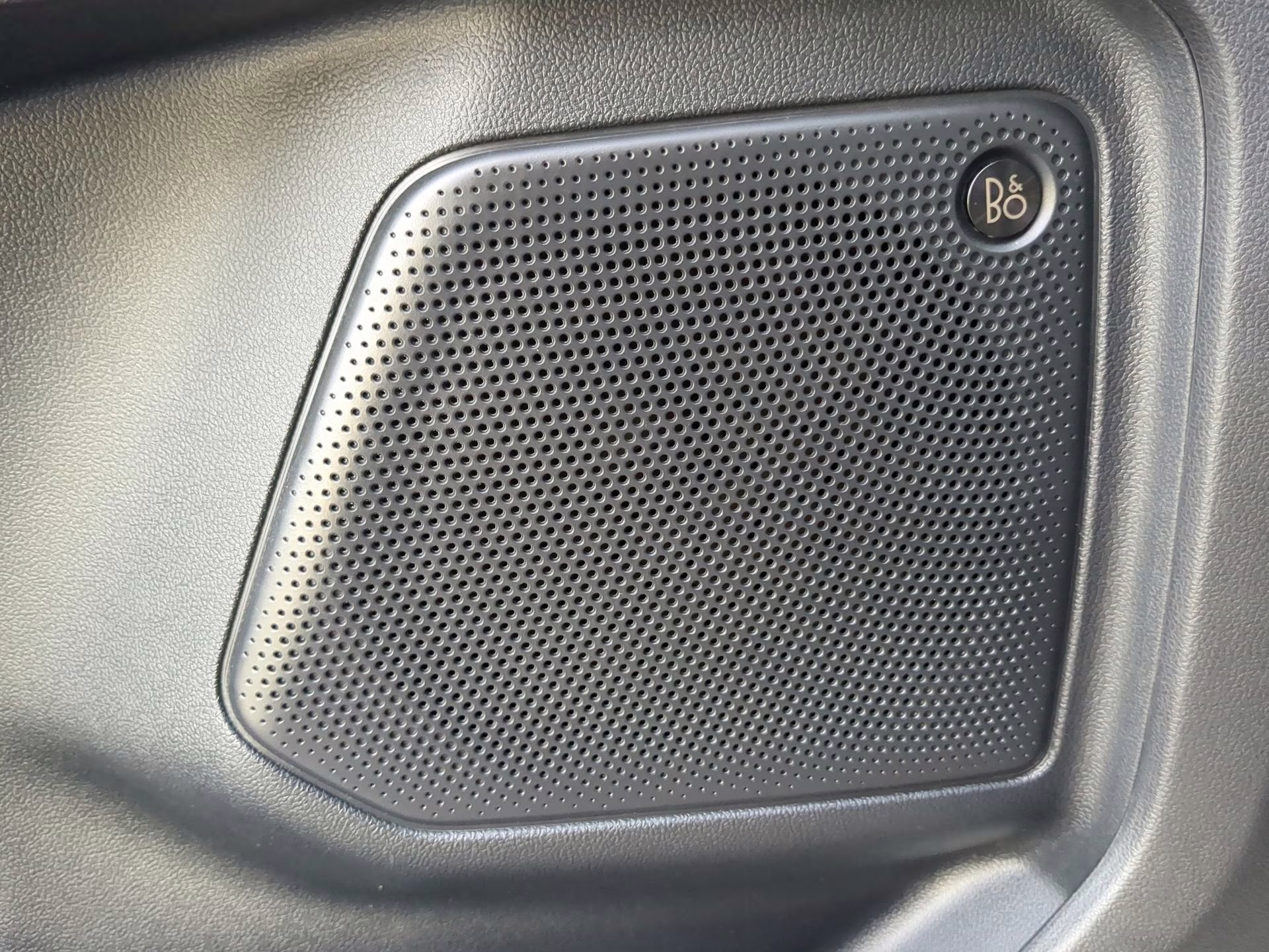 2020 Desert Gold Metallic Ford Escape Titanium Hybrid FWD SUV