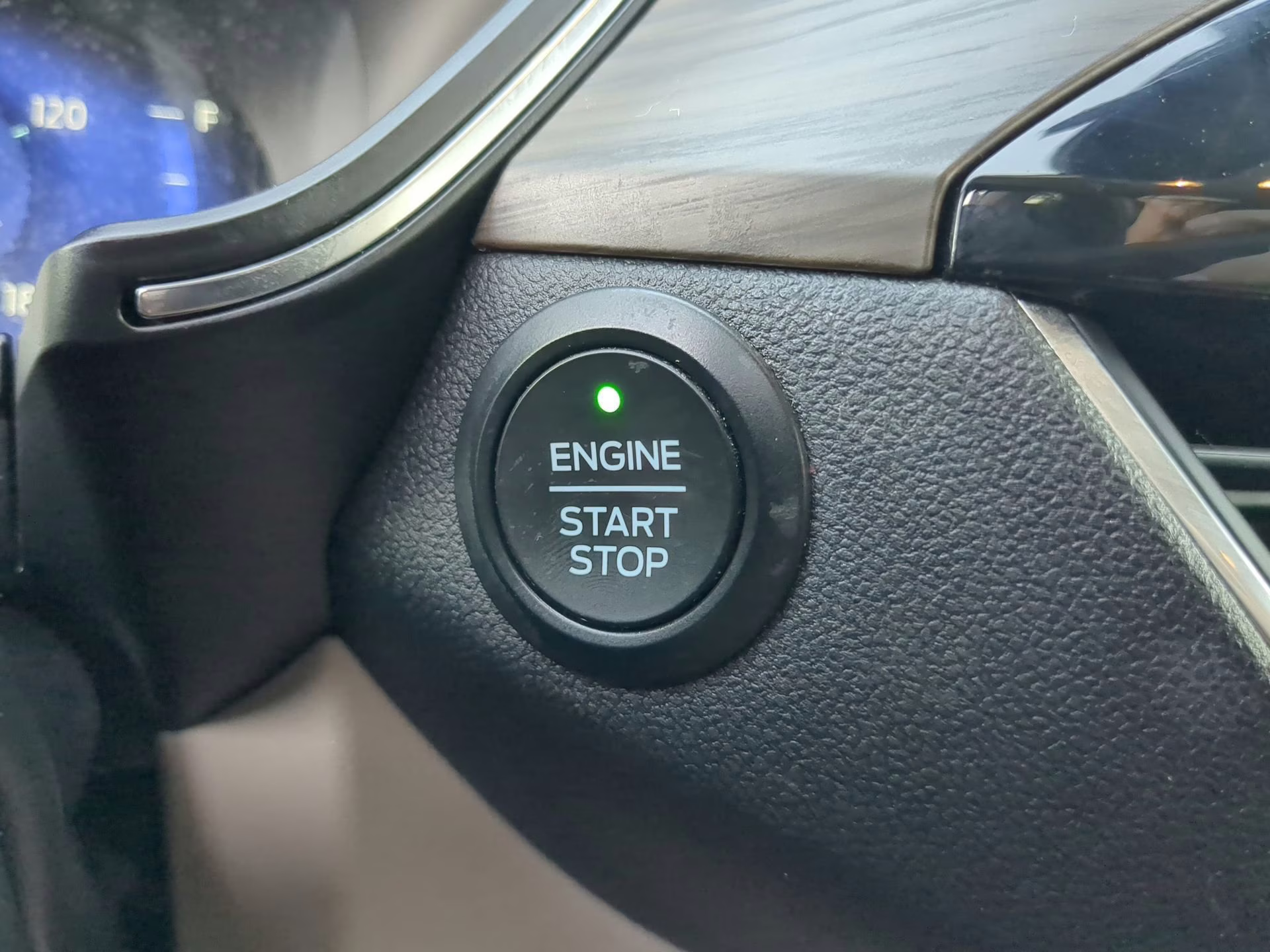 2020 Desert Gold Metallic Ford Escape Titanium Hybrid FWD SUV