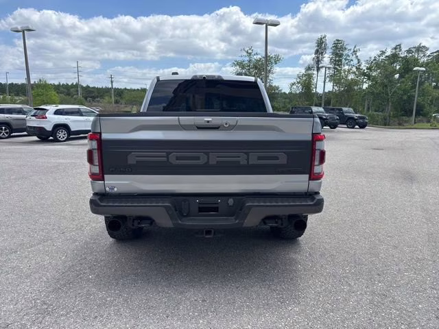 2023 Iconic Silver Metallic Ford F-150 Raptor Crew Cab Pickup 4X4 Truck