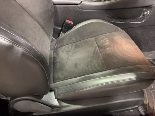 2020 Octane Red Pearlcoat Dodge Challenger R/T RWD Coupe