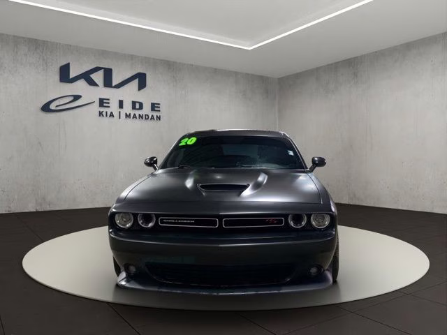 2020 Octane Red Pearlcoat Dodge Challenger R/T RWD Coupe