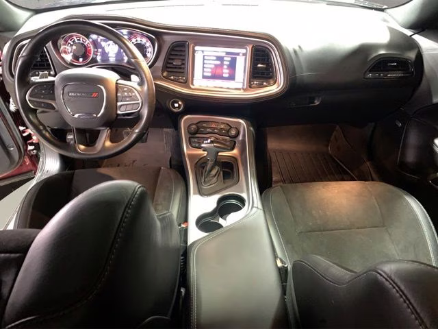 2020 Octane Red Pearlcoat Dodge Challenger R/T RWD Coupe