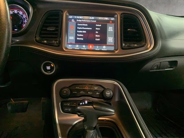 2020 Octane Red Pearlcoat Dodge Challenger R/T RWD Coupe