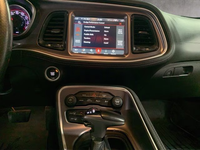 2020 Octane Red Pearlcoat Dodge Challenger R/T RWD Coupe