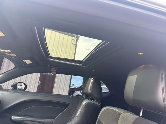 2020 Octane Red Pearlcoat Dodge Challenger R/T RWD Coupe