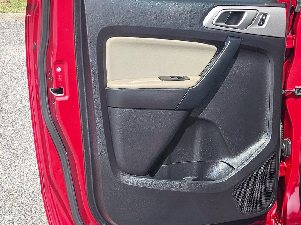 2020 Rapid Red Metallic Tinted Clearcoat Ford Ranger XLT RWD Truck