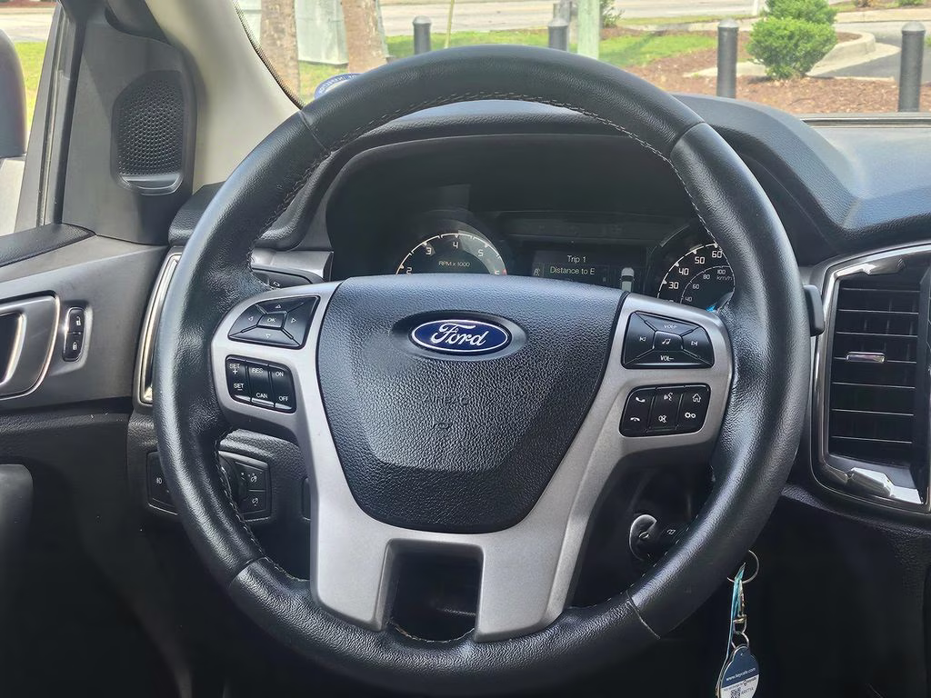2020 Rapid Red Metallic Tinted Clearcoat Ford Ranger XLT RWD Truck