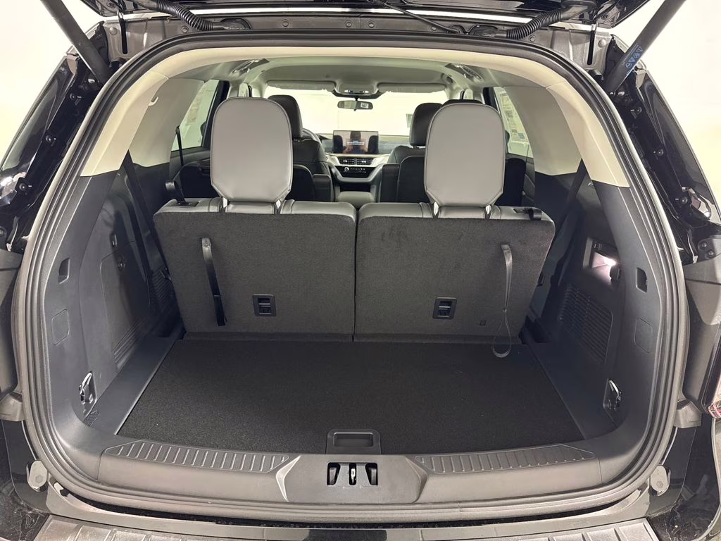 2026 Agate Black Metallic Ford Explorer Active RWD SUV